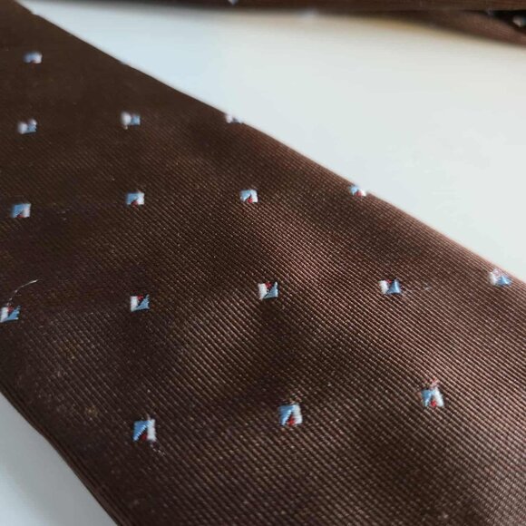 EUC Christian Dior Brown Tie with light blue, red, white accents - Picture 4 of 6